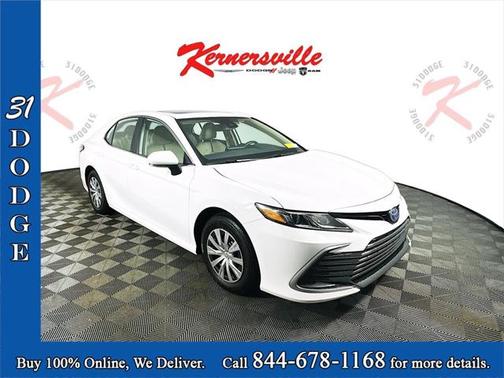 2024 Toyota Camry Hybrid LE