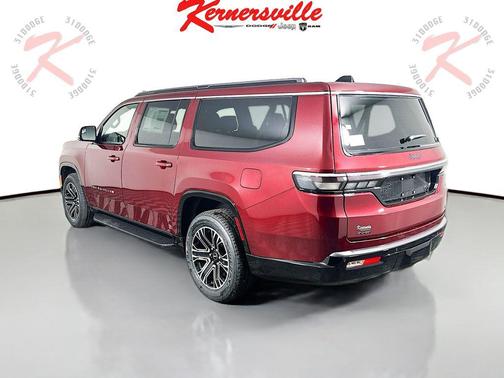 2026 Jeep Grand Wagoneer L 4x4