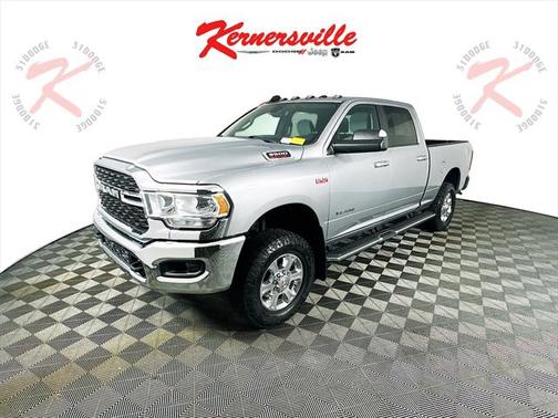 2022 RAM 3500 Big Horn Crew Cab 4x4 6'4' Box