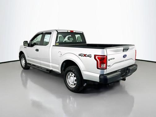 INGOT SILVER METALLIC 2015 Ford F-150 XL