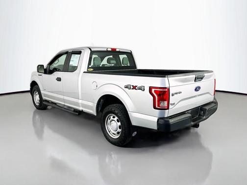 INGOT SILVER METALLIC 2015 Ford F-150 XL
