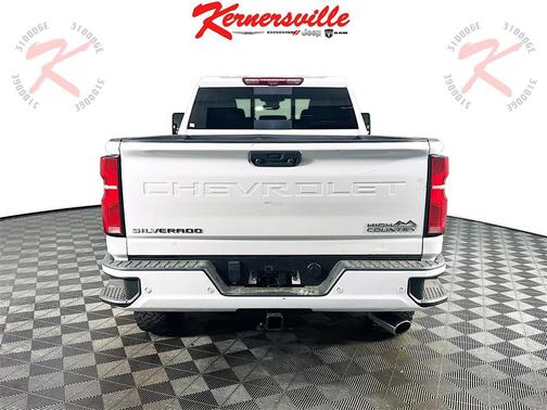 2024 Chevrolet Silverado 3500 High Country