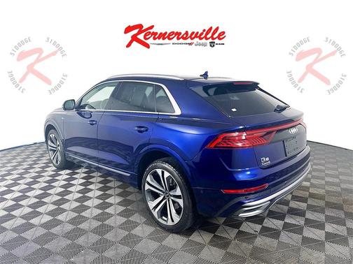 2021 Audi Q8 55 Premium Plus