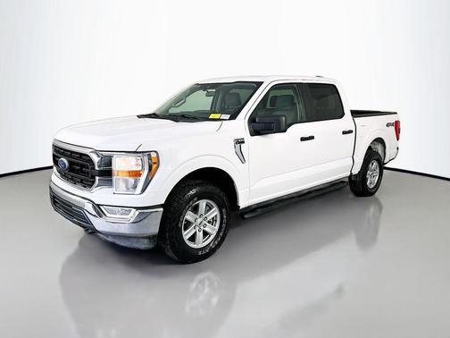 OXFORD WHITE 2022 Ford F-150 XLT