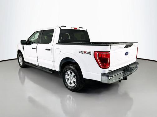 OXFORD WHITE 2022 Ford F-150 XLT