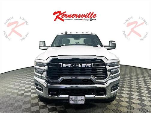 2025 RAM 2500 Big Horn Crew Cab 4x4 6'4' Box