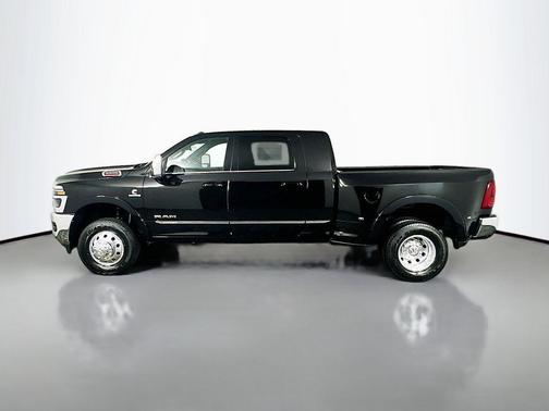 2026 RAM 3500 Limited