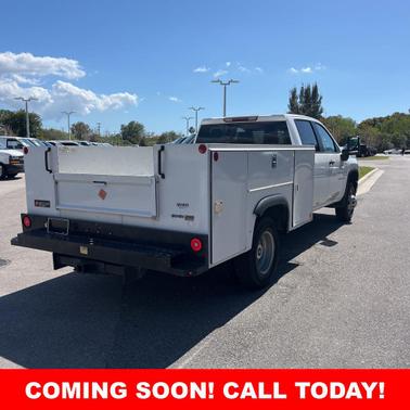 Summit White 2022 Chevrolet Silverado 3500 WT