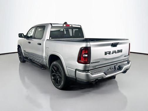 Billet Silver Metallic Clearcoat 2026 RAM 1500 Laramie