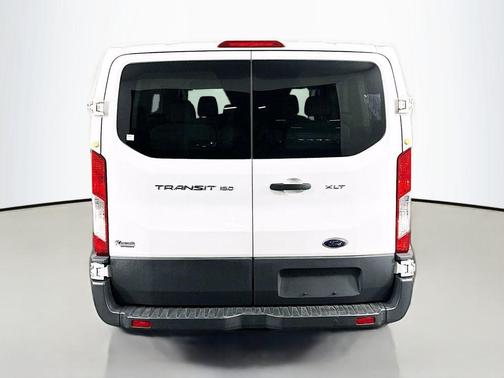 2015 Ford Transit-150 XLT