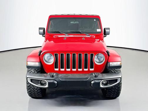 Firecracker Red Clearcoat 2019 Jeep Wrangler Unlimited Sahara