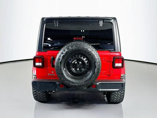 Firecracker Red Clearcoat 2019 Jeep Wrangler Unlimited Sahara