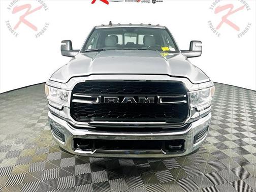 2023 RAM 2500 Tradesman Crew Cab 4x4 6'4' Box