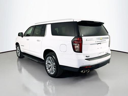 Summit White 2021 Chevrolet Suburban Premier