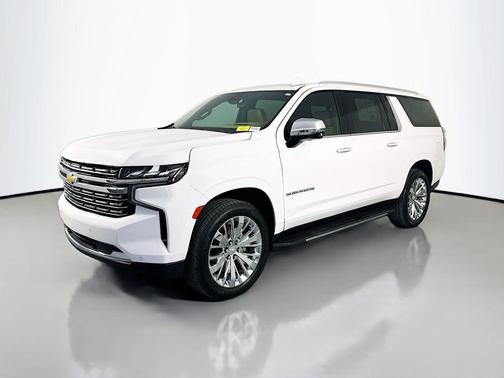 Summit White 2021 Chevrolet Suburban Premier