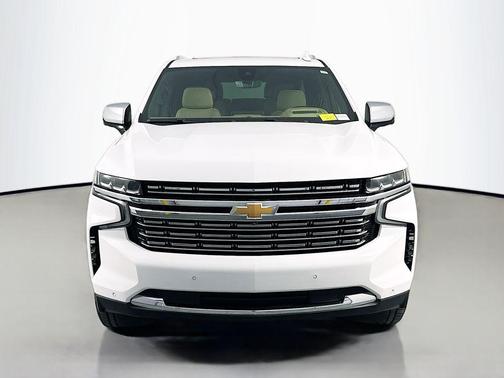 Summit White 2021 Chevrolet Suburban Premier
