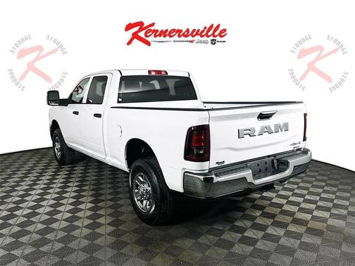 2026 RAM 2500 Tradesman Crew Cab 4x4 6'4' Box
