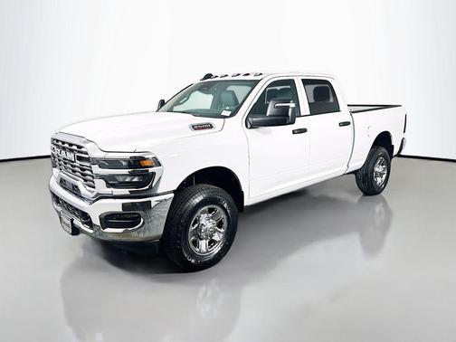 Bright White Clearcoat 2026 RAM 2500 Tradesman Crew Cab 4x4 6'4' Box