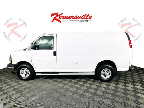 2024 Chevrolet Express 2500 RWD 2500 Regular Wheelbase WT