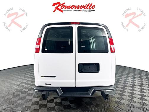 2024 Chevrolet Express 2500 RWD 2500 Regular Wheelbase WT