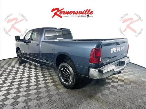 2025 RAM 2500 Laramie Crew Cab 4x4 8' Box