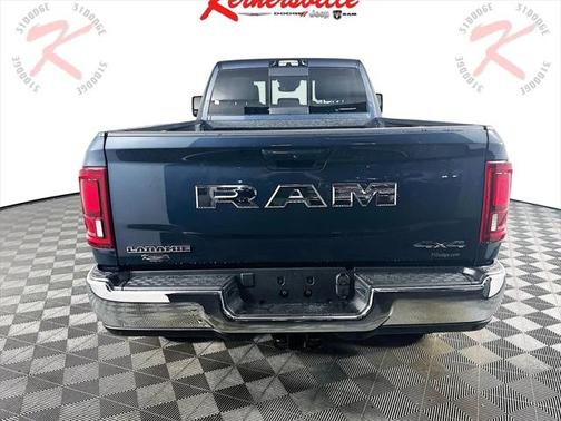 2025 RAM 2500 Laramie Crew Cab 4x4 8' Box