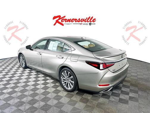 2020 Lexus ES 350 Base