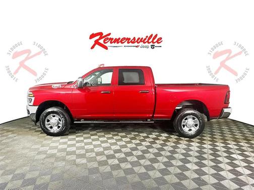 2026 RAM 2500 Tradesman Crew Cab 4x4 6'4' Box