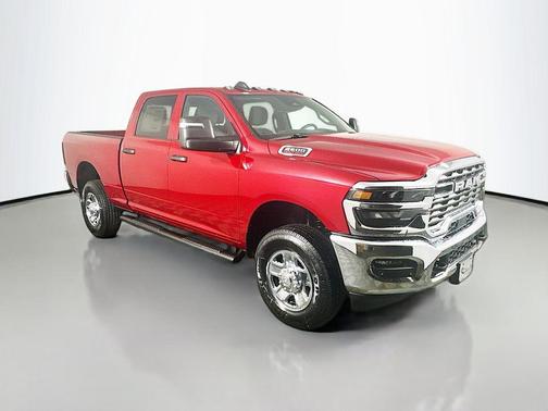 2026 RAM 2500 Tradesman Crew Cab 4x4 6'4' Box