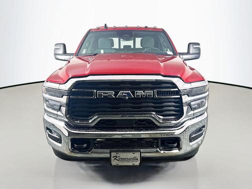 2026 RAM 2500 Tradesman Crew Cab 4x4 6'4' Box