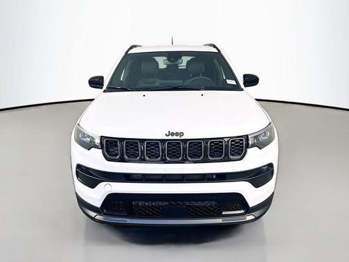 bright white clearcoat 2026 Jeep Compass Latitude