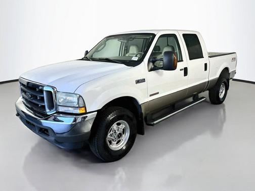 Oxford White Clearcoat 2004 Ford F-350 Lariat