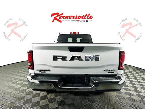 2025 RAM 2500 Big Horn Crew Cab 4x4 6'4' Box