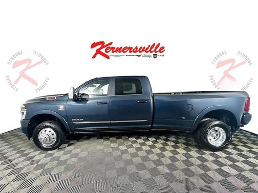2025 RAM 3500 Limited Crew Cab 4x4 8' Box