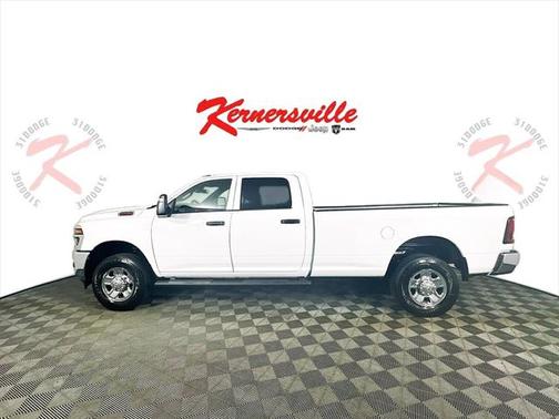 2025 RAM 2500 Tradesman Crew Cab 4x4 8' Box