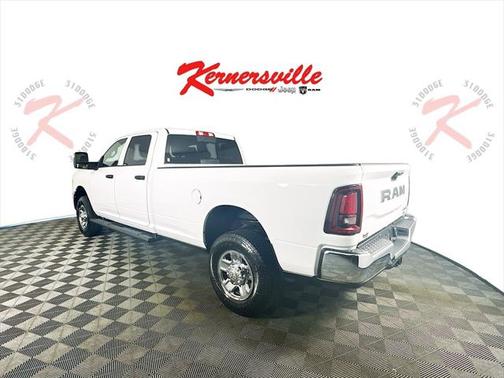2025 RAM 2500 Tradesman Crew Cab 4x4 8' Box