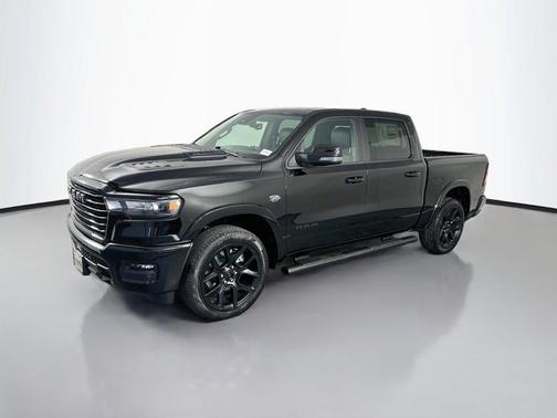 Diamond Black Crystal Pearlcoat 2027 RAM 1500 Laramie
