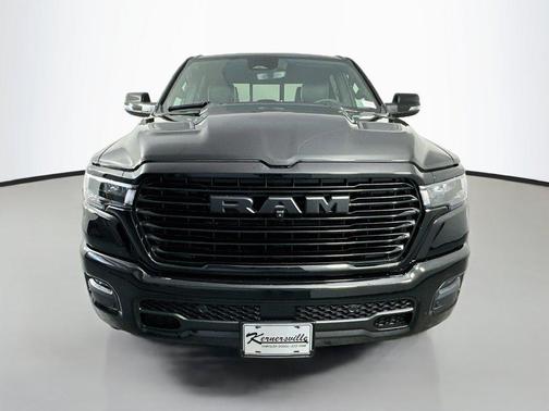 Diamond Black Crystal Pearlcoat 2027 RAM 1500 Laramie
