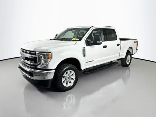 Oxford White 2022 Ford F-250 XLT