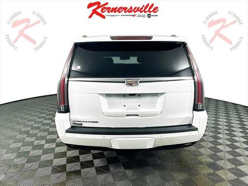 2019 Cadillac Escalade ESV Luxury