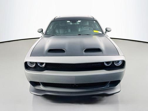 Destroyer Gray Clearcoat 2023 Dodge Challenger SRT Hellcat