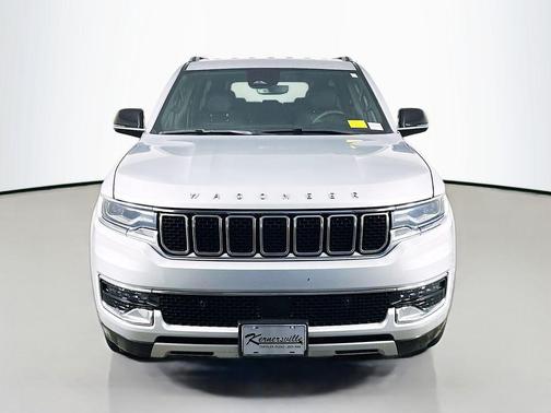 2024 Jeep Wagoneer L Series II 4x2