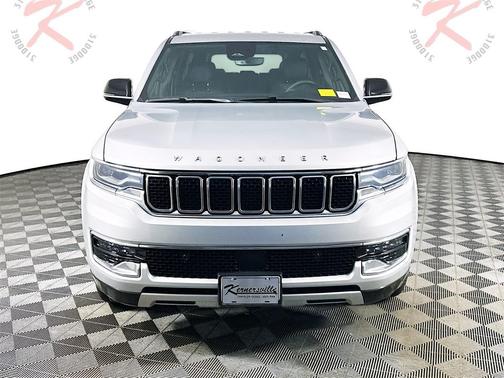 2024 Jeep Wagoneer L Series II 4x2