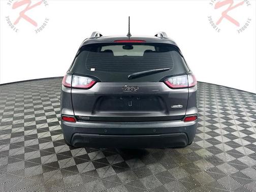 2021 Jeep Cherokee Latitude Plus