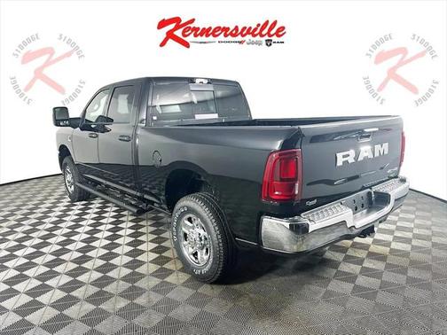 2025 RAM 3500 Tradesman Crew Cab 4x4 6'4' Box
