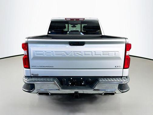 Silver Ice Metallic 2019 Chevrolet Silverado 1500 LTZ