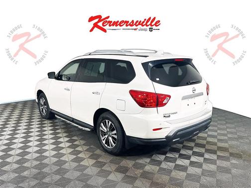 2020 Nissan Pathfinder SV 4WD