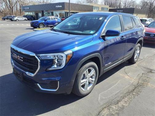 2022 GMC Terrain SLE