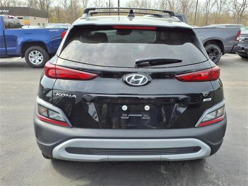 2023 Hyundai KONA SEL