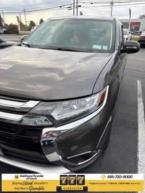 2018 Mitsubishi Outlander ES